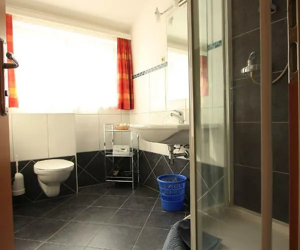 Kandolf Pensjonat 3*